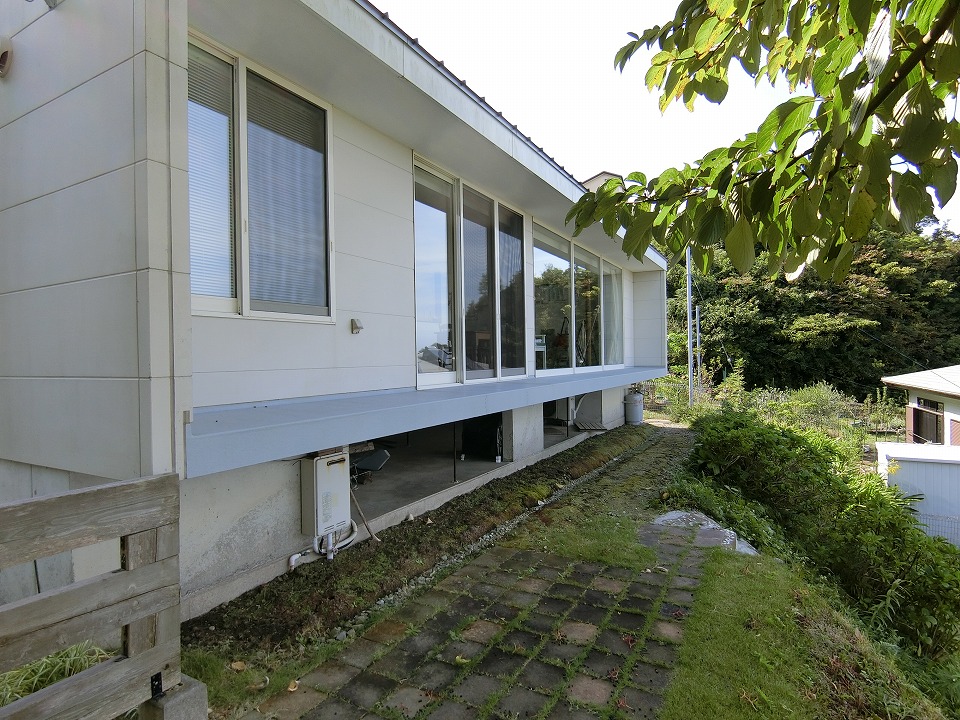 館山市加賀名（館山ポピーランド内）海一望別荘　売却